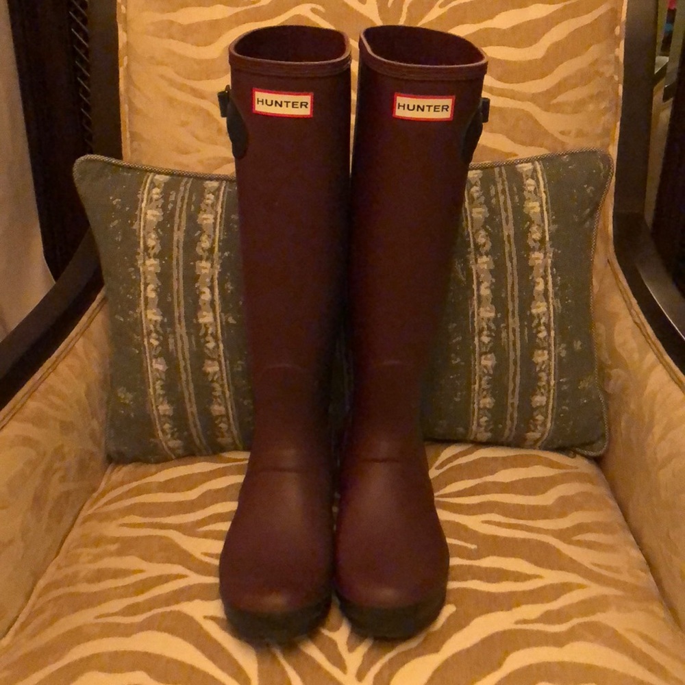 Hunter Burgundy Tall Rain Boots